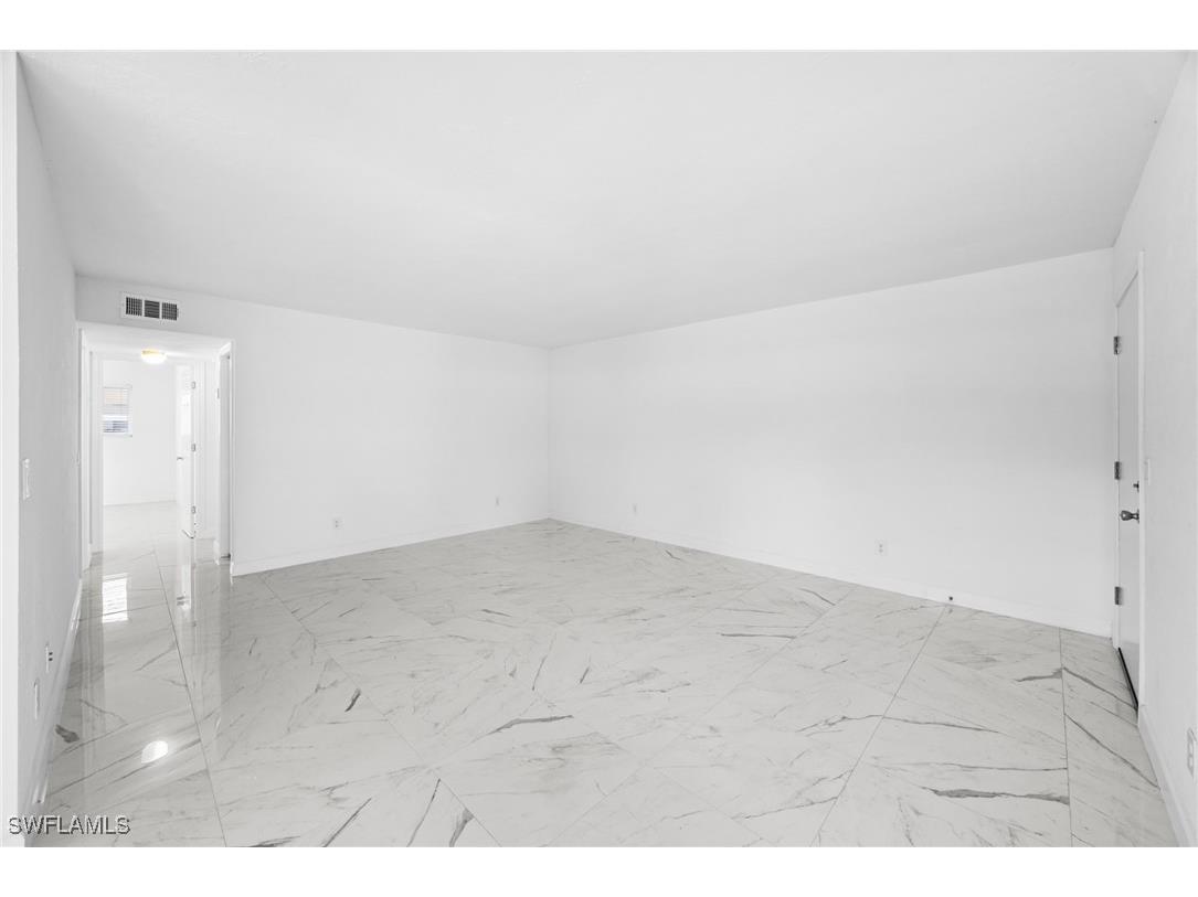 601 Periwinkle Way #D1 Sanibel FL 33957 225056660 image10