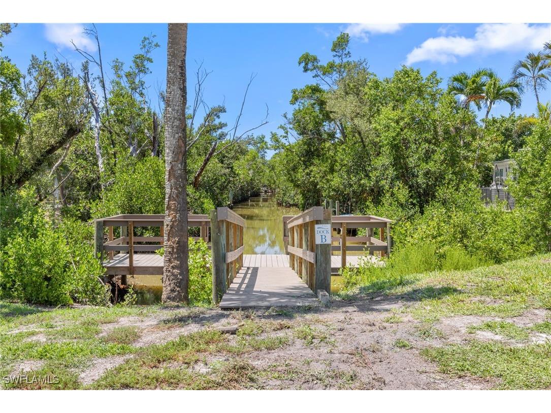 601 Periwinkle Way #D1 Sanibel FL 33957 225056660 image19