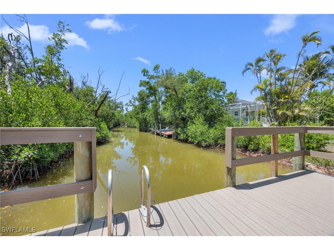 601 Periwinkle Way #D1 Sanibel FL 33957 225056660 image20