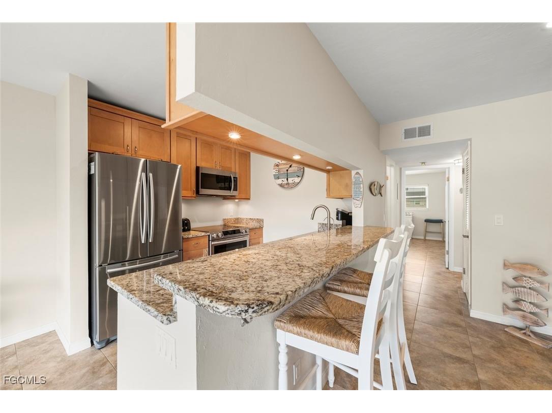 601 Periwinkle Way #D5 Sanibel FL 33957 2025022838 image10