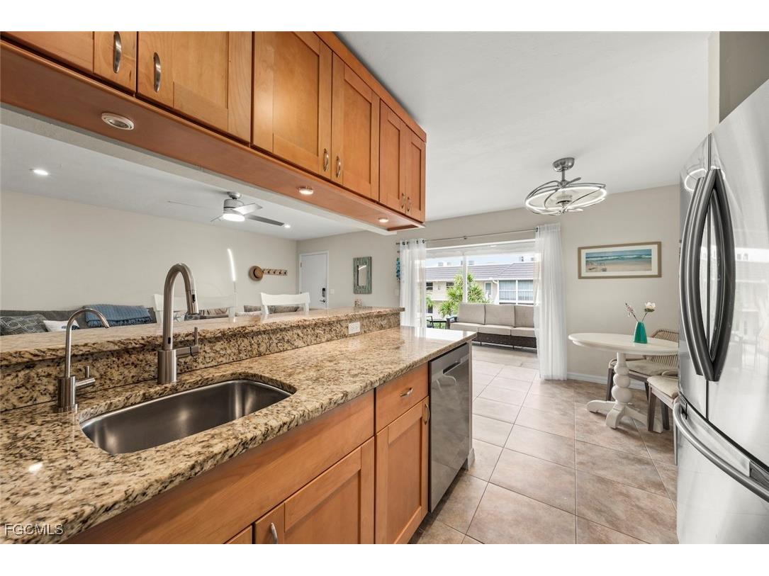 601 Periwinkle Way #D5 Sanibel FL 33957 2025022838 image11