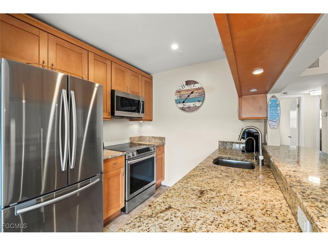 601 Periwinkle Way #D5 Sanibel FL 33957 2025022838 image14