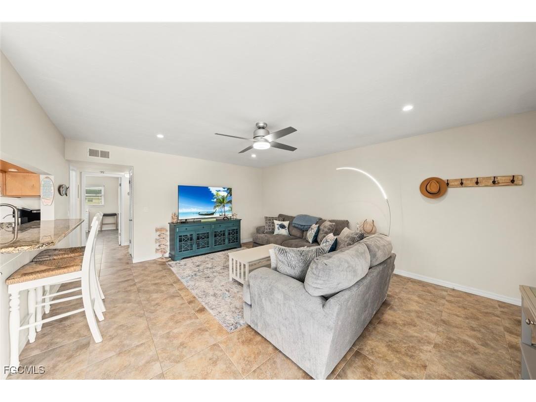 601 Periwinkle Way #D5 Sanibel FL 33957 2025022838 image16