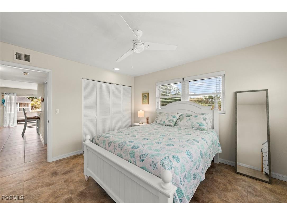 601 Periwinkle Way #D5 Sanibel FL 33957 2025022838 image26