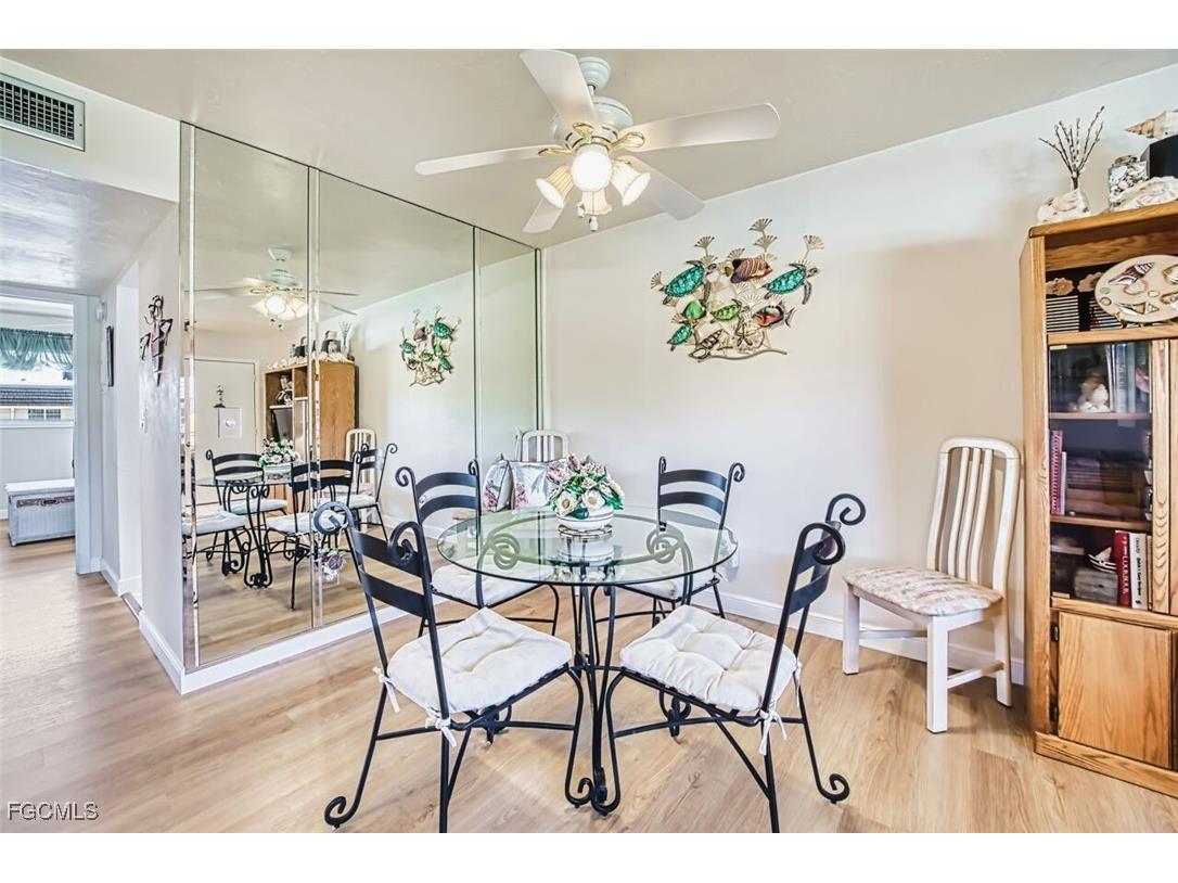 601 Periwinkle Way #D7 Sanibel FL 33957 2026005678 image15