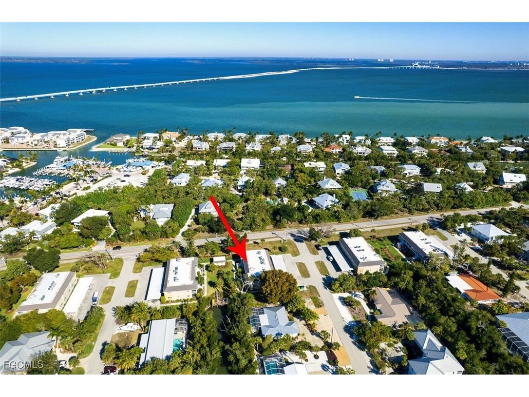 601 Periwinkle Way #D7 Sanibel FL 33957 2026005678 image3