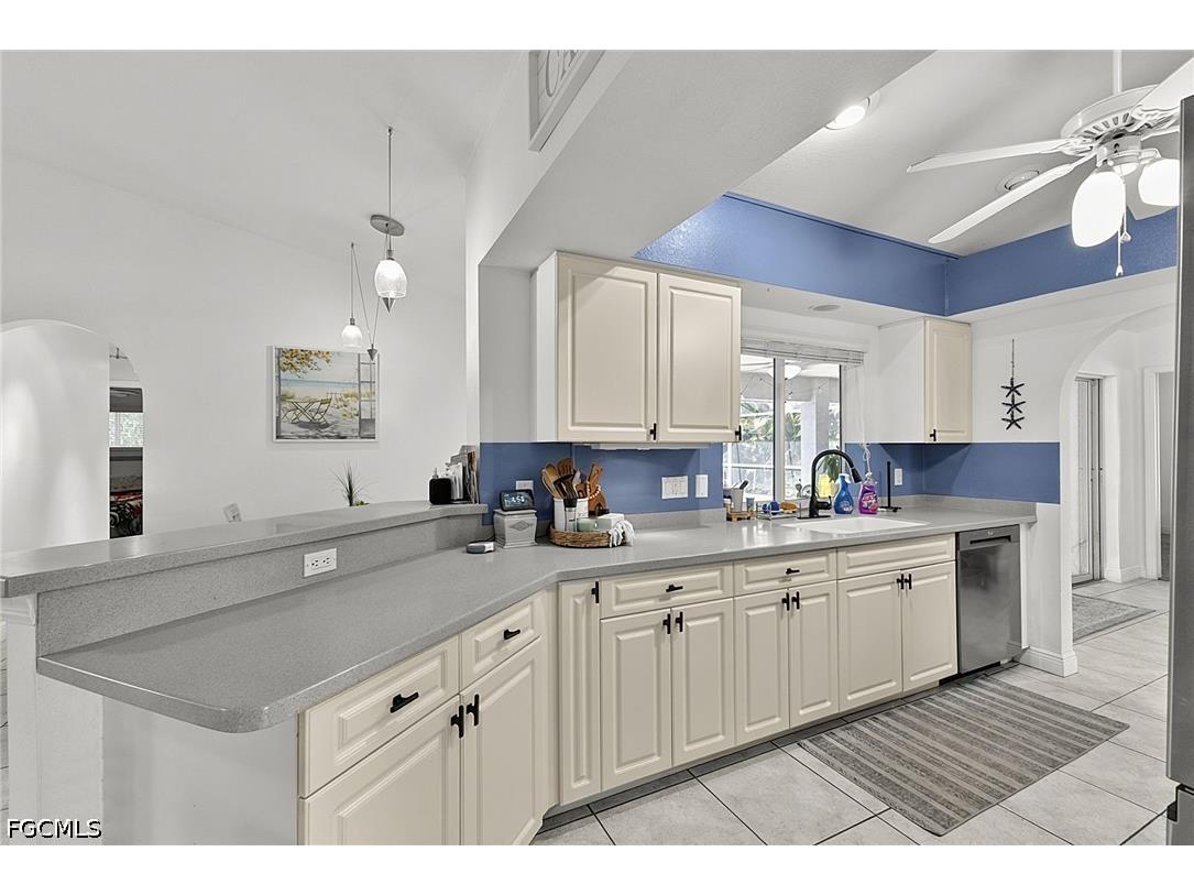 601 SE 19th Street Cape Coral FL 33990 2026027326 image16