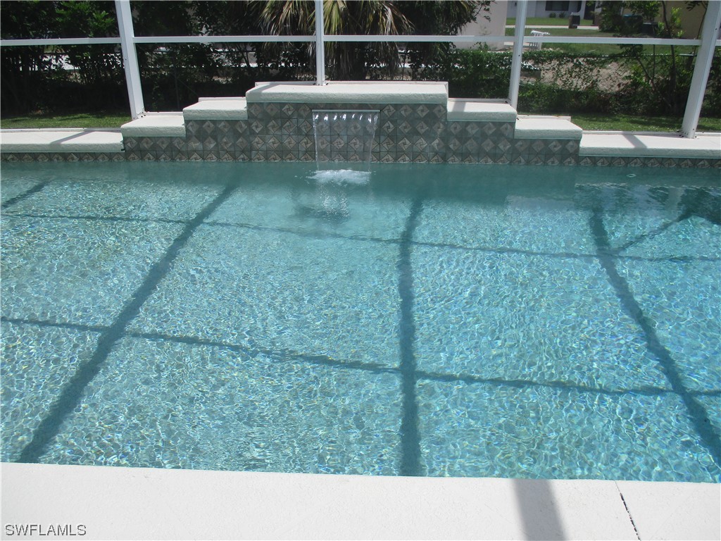 601 SE 3rd Street Cape Coral FL 33990 223050556 image1