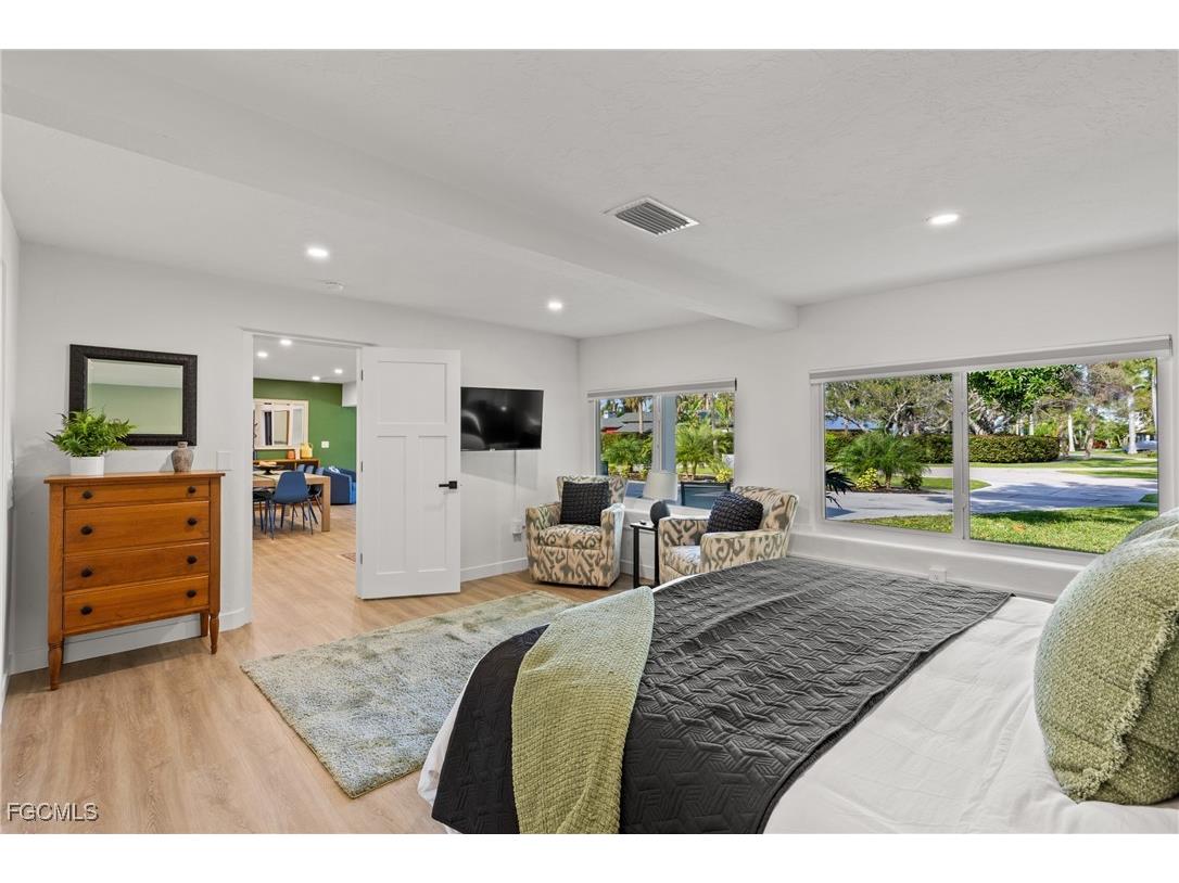 6011 Fountain Way Fort Myers FL 33919 2025009012 image10