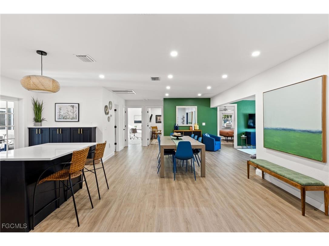 6011 Fountain Way Fort Myers FL 33919 2025009012 image3