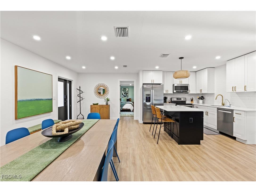 6011 Fountain Way Fort Myers FL 33919 2025009012 image8