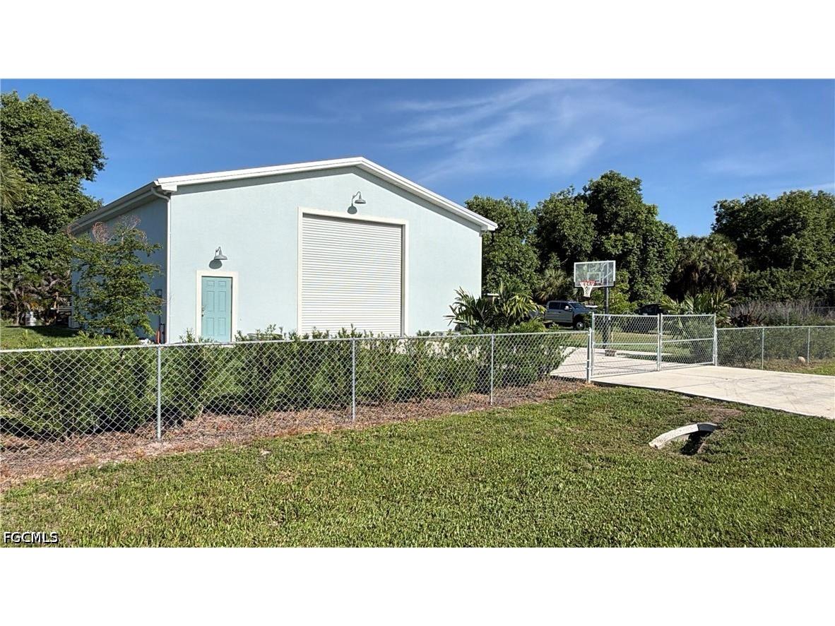 6011 Jadestone Avenue Fort Myers FL 33905 2026024501 image35