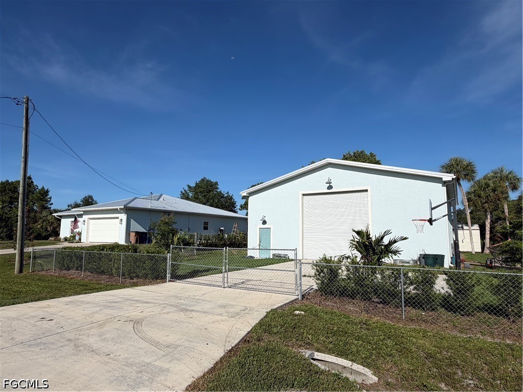 6011 Jadestone Avenue Fort Myers FL 33905 2026024501 image37