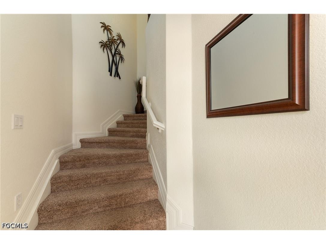 6011 Jonathans Bay Circle #402 Fort Myers FL 33908 2026018937 image2