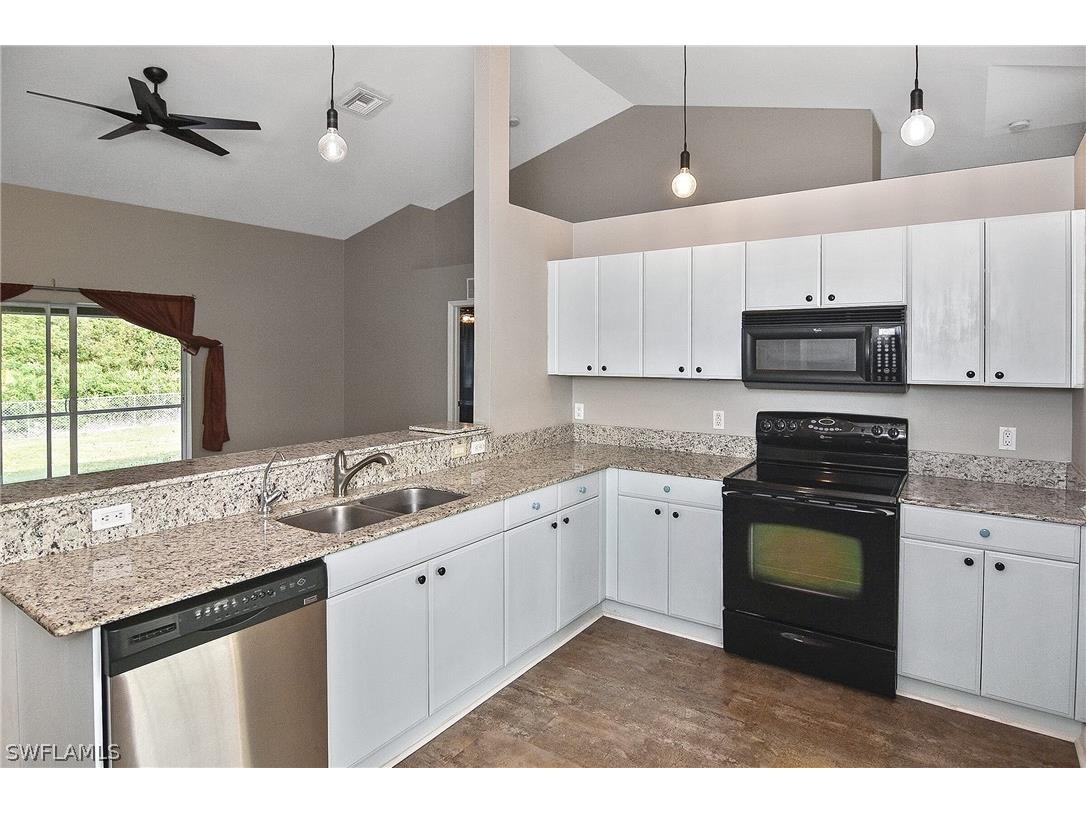 6011 Karen Avenue N Lehigh Acres FL 33971 224033586 image1