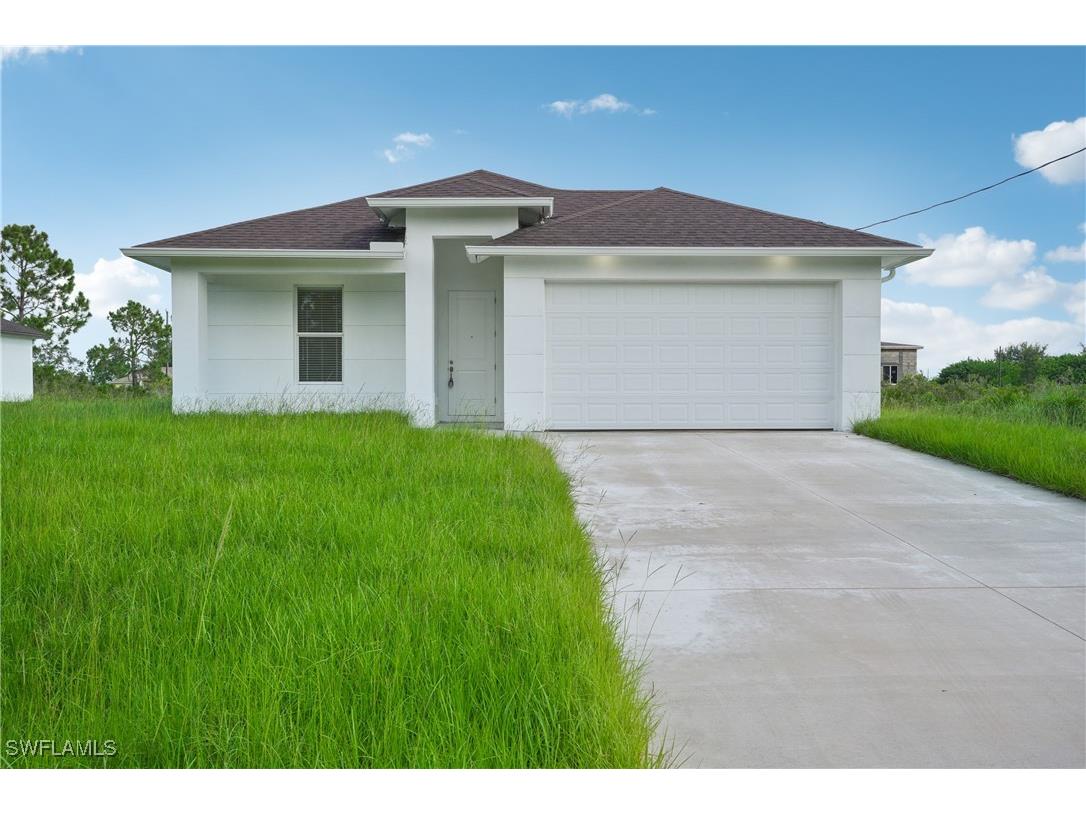 6012 Paula Avenue N Lehigh Acres FL 33971 225038880 image1