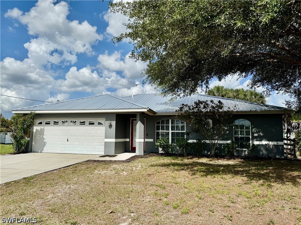 6016 Lindbrook Avenue Fort Myers FL 33905 226021012 image1