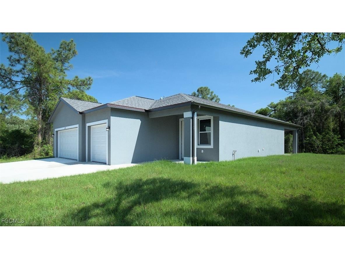 6018 N Moss Circle Labelle FL 33935 2025009951 image1