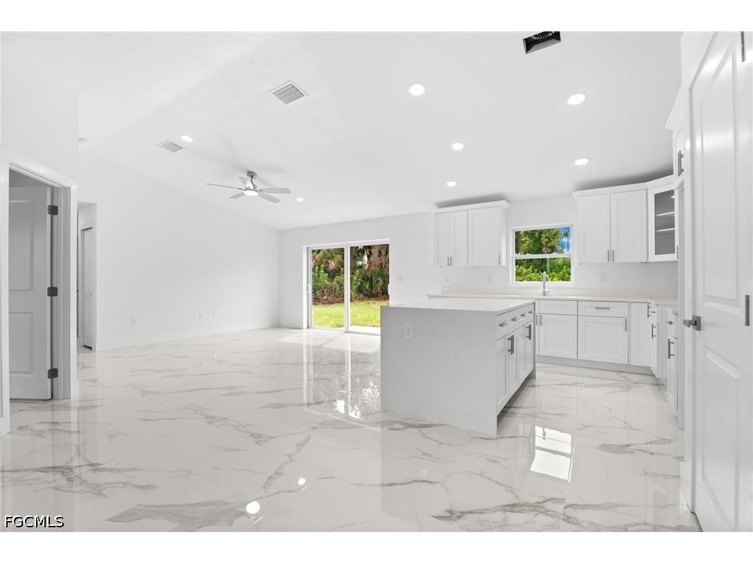 6018 Paula Avenue N Lehigh Acres FL 33971 2026014188 image3