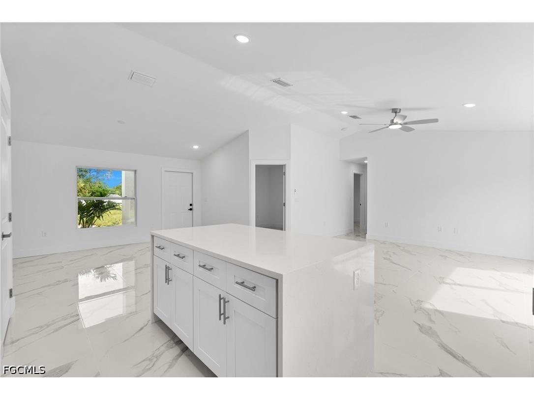 6018 Paula Avenue N Lehigh Acres FL 33971 2026014188 image8