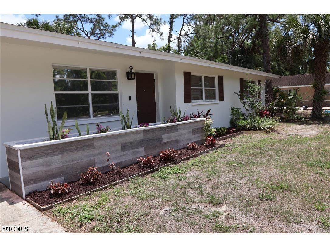 602 James Avenue Lehigh Acres FL 33936 2026024140 image1