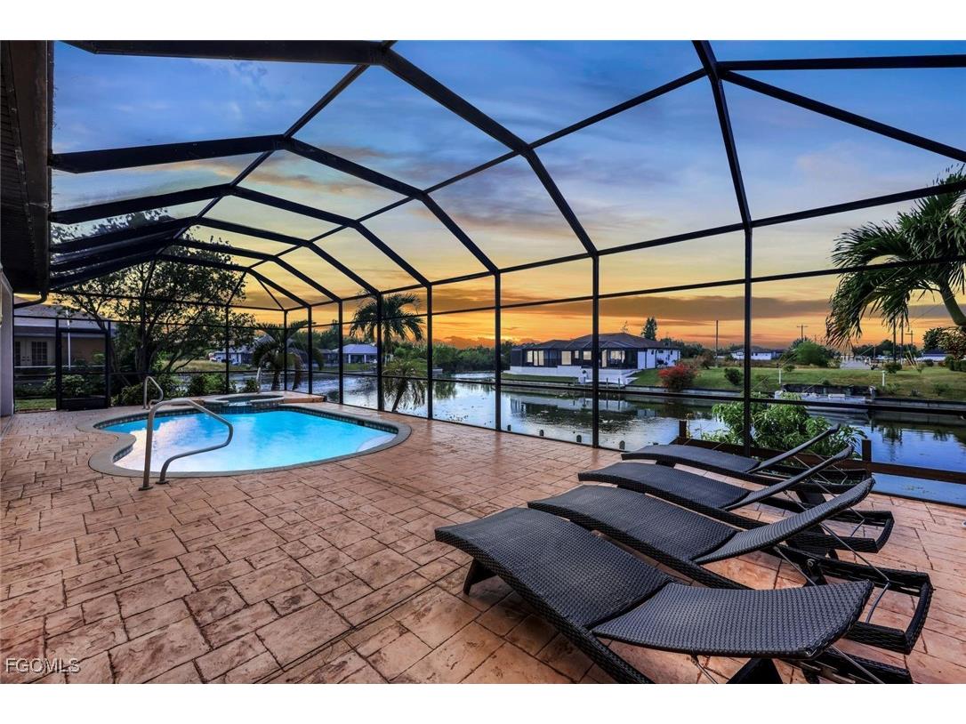 602 NW 3rd Avenue Cape Coral FL 33993 2025022858 image1