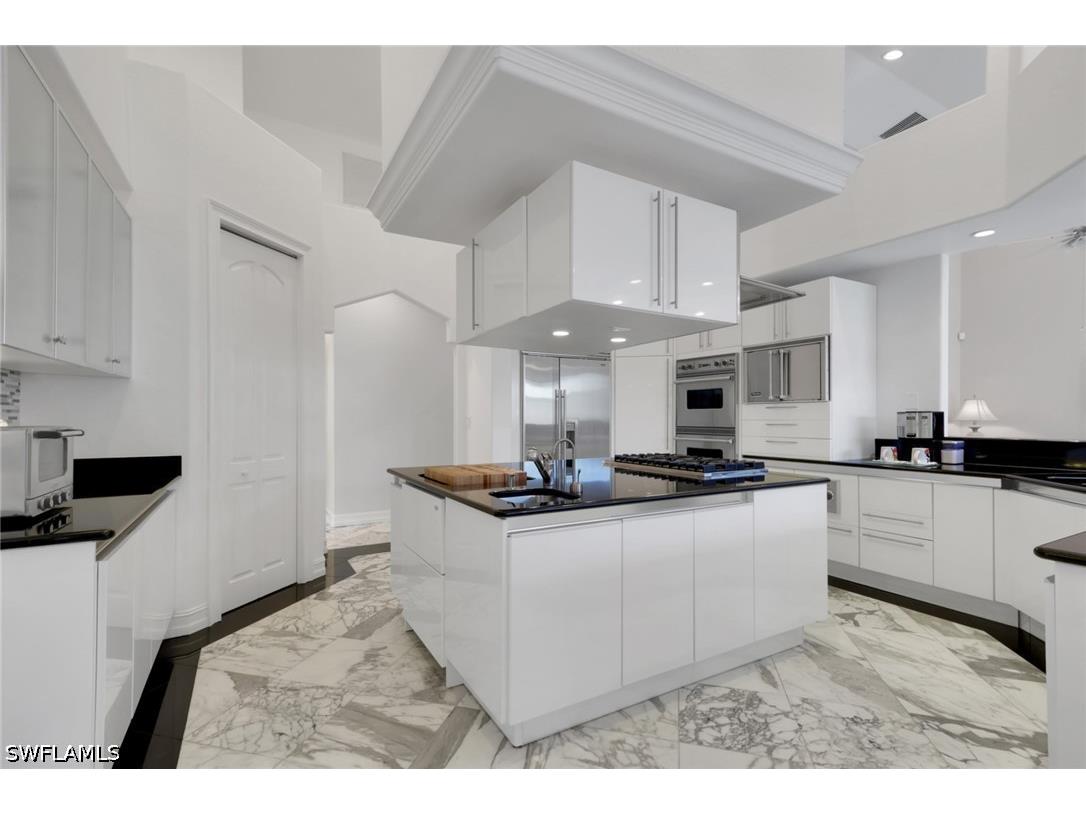 6020 Green Boulevard Naples FL 34116 226019328 image9