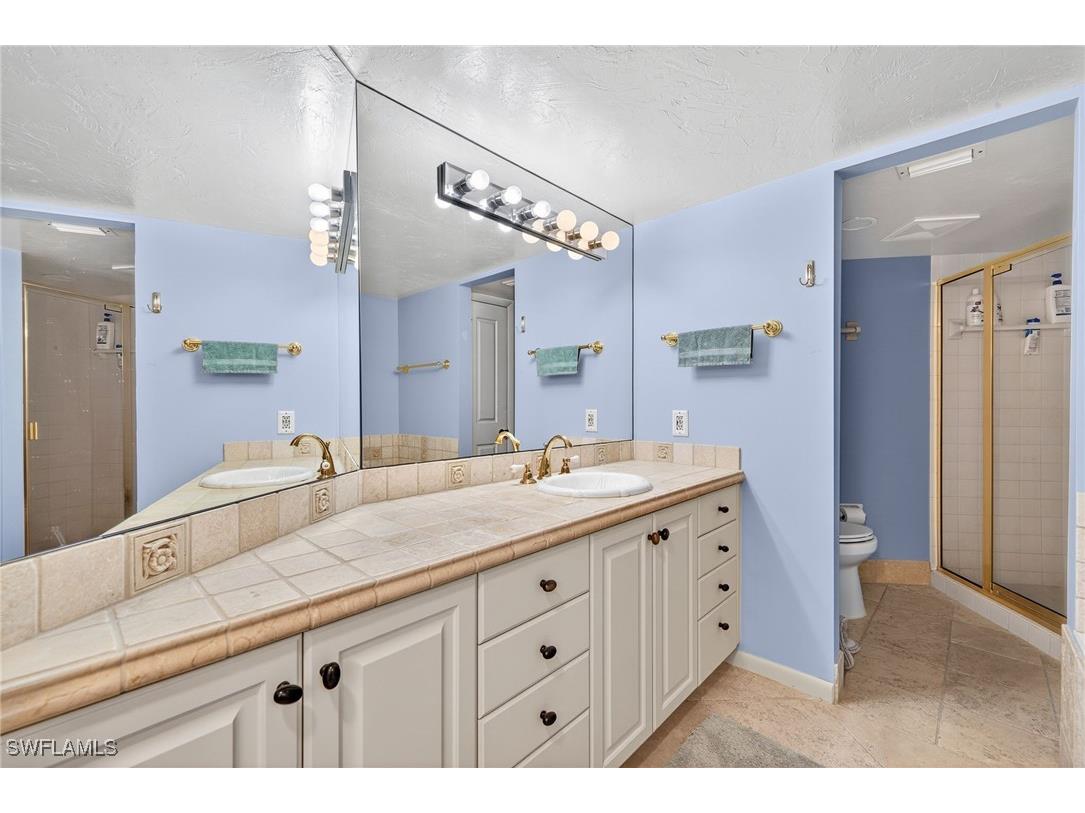 6020 Pelican Bay Boulevard #E302 Naples FL 34108 226003424 image33
