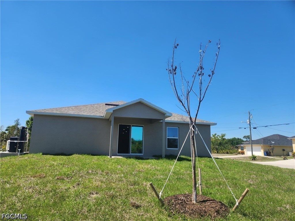 6020 Pat Avenue N Lehigh Acres FL 33971 2026008472 image2