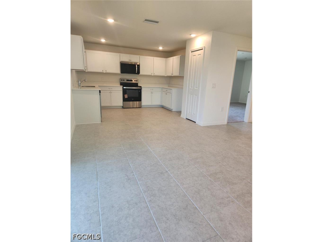 6020 Pat Avenue N Lehigh Acres FL 33971 2026008472 image5