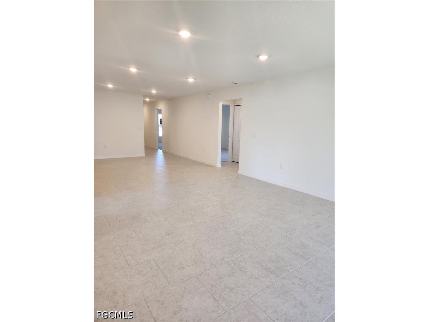 6020 Pat Avenue N Lehigh Acres FL 33971 2026008472 image7