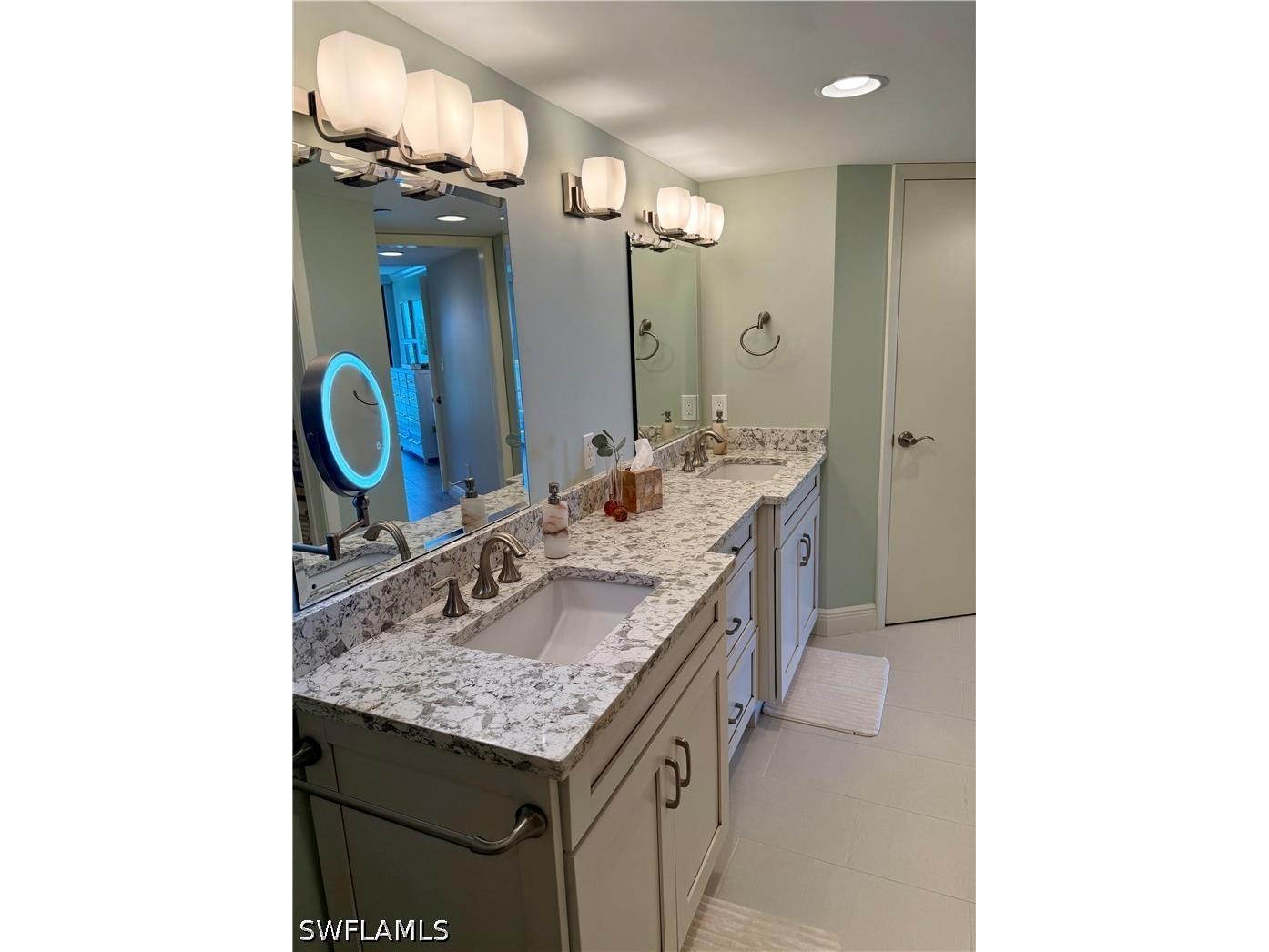 6020 Pelican Bay Boulevard #E402 Naples FL 34108 226025893 image28