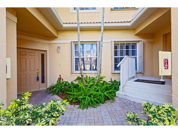 6021 Jonathans Bay Circle #101 Fort Myers FL 33908 2025024394 image2