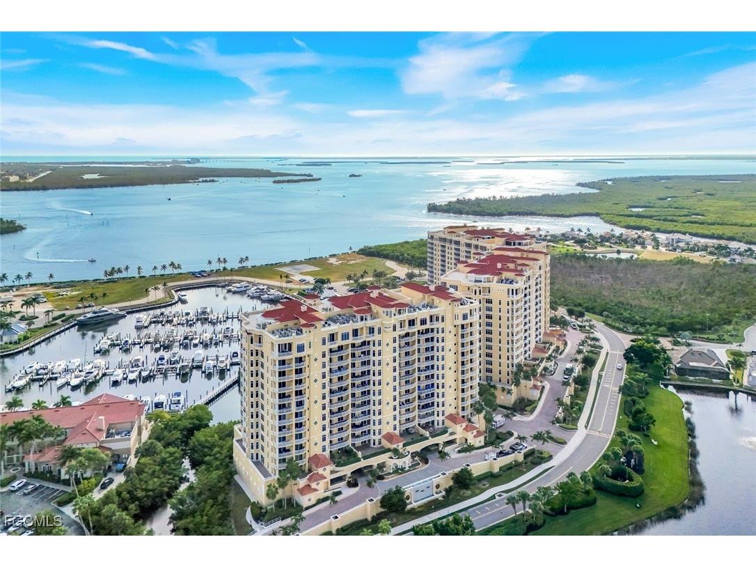 6021 Silver King Boulevard #203 Cape Coral FL 33914 2025022335 image1