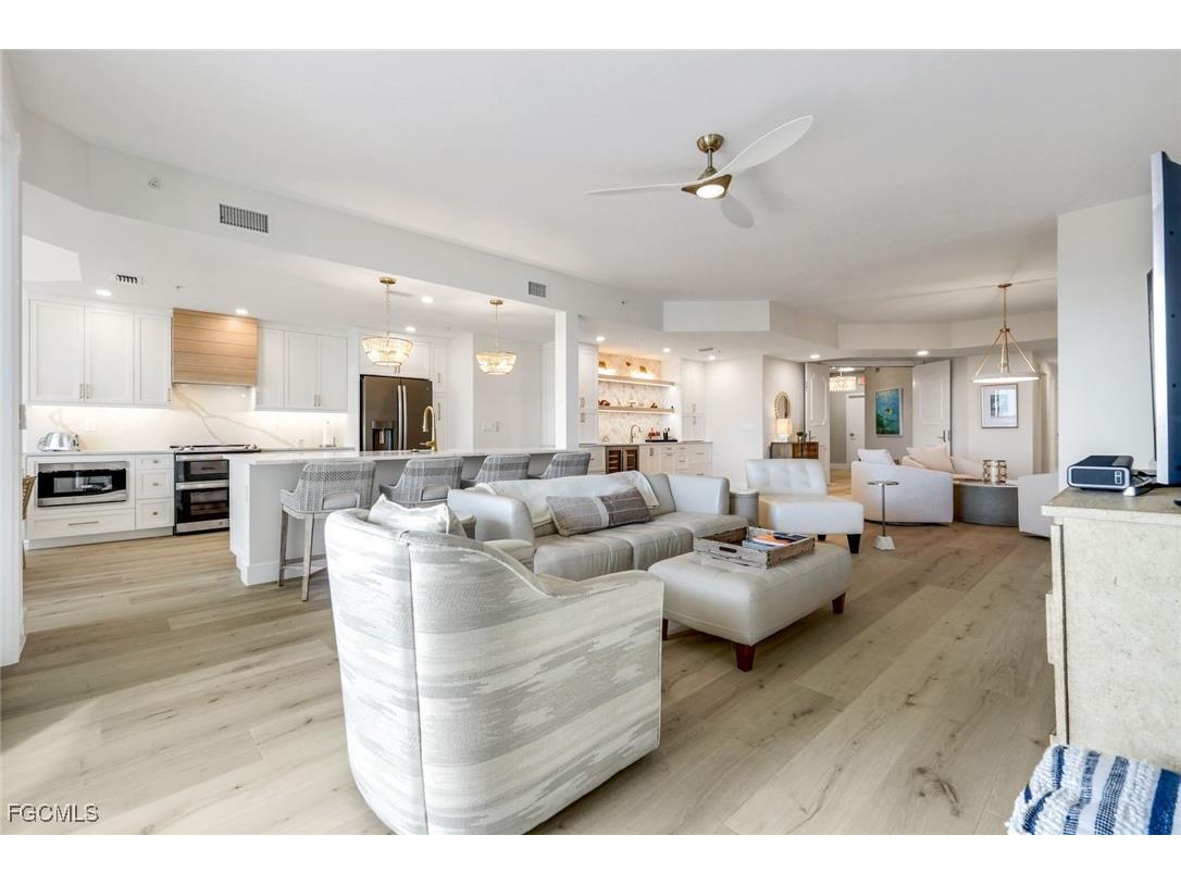 6021 Silver King Boulevard #203 Cape Coral FL 33914 2025022335 image8