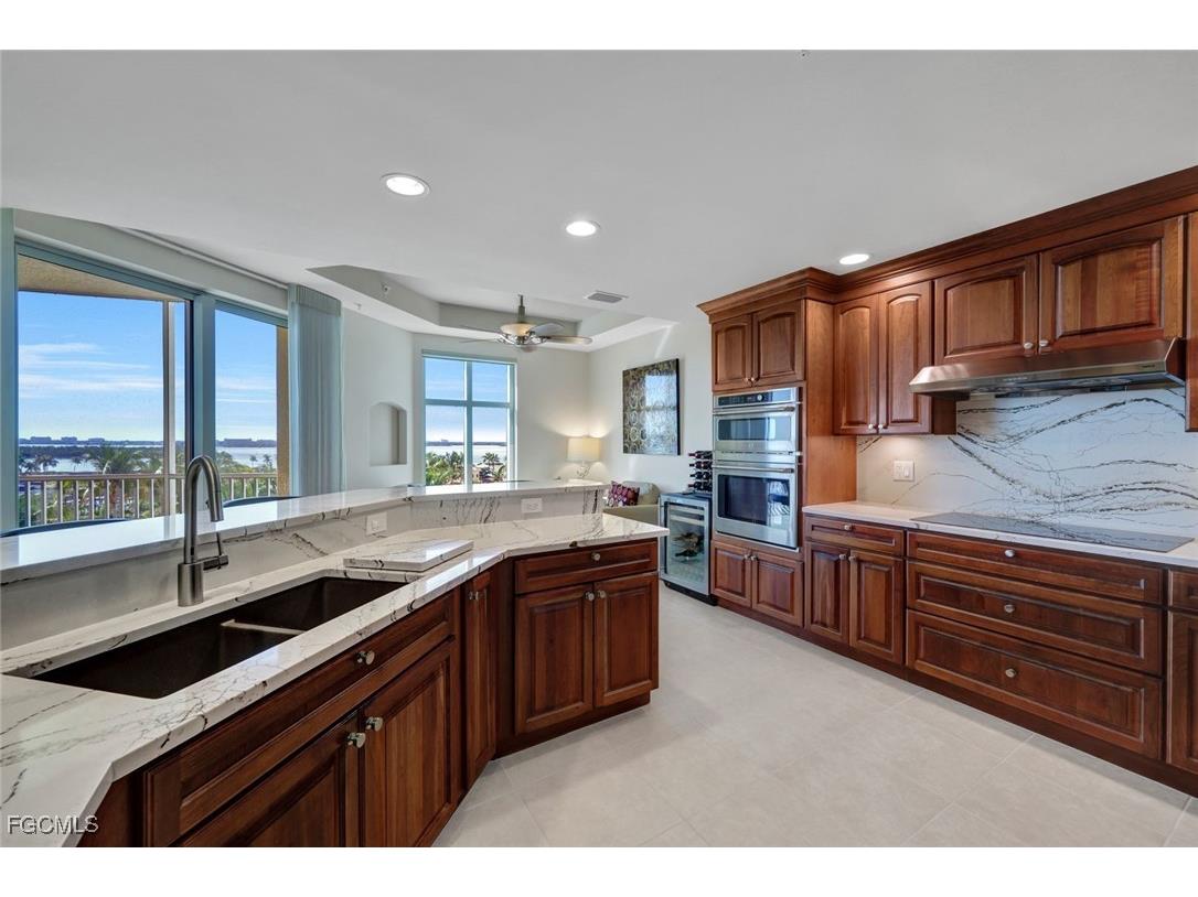 6021 Silver King Boulevard #305 Cape Coral FL 33914 2025013436 image10