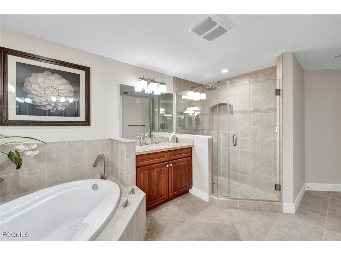 6021 Silver King Boulevard #305 Cape Coral FL 33914 2025013436 image16