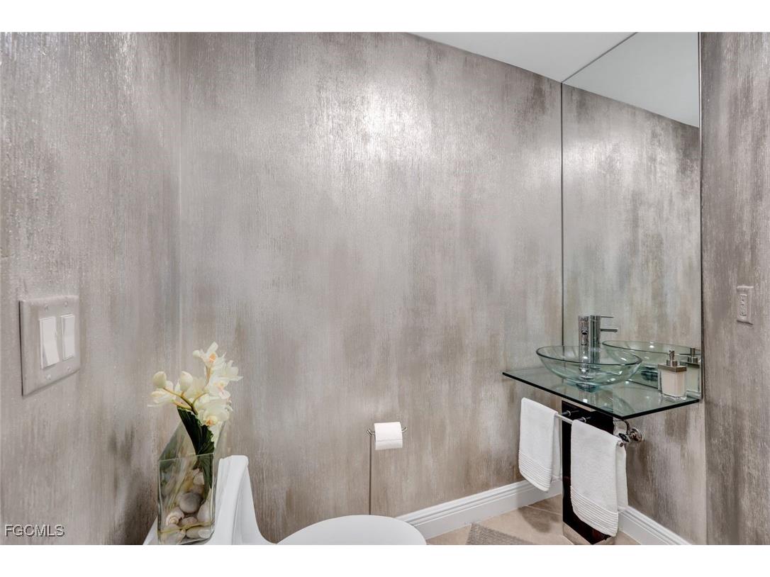 6021 Silver King Boulevard #305 Cape Coral FL 33914 2025013436 image21