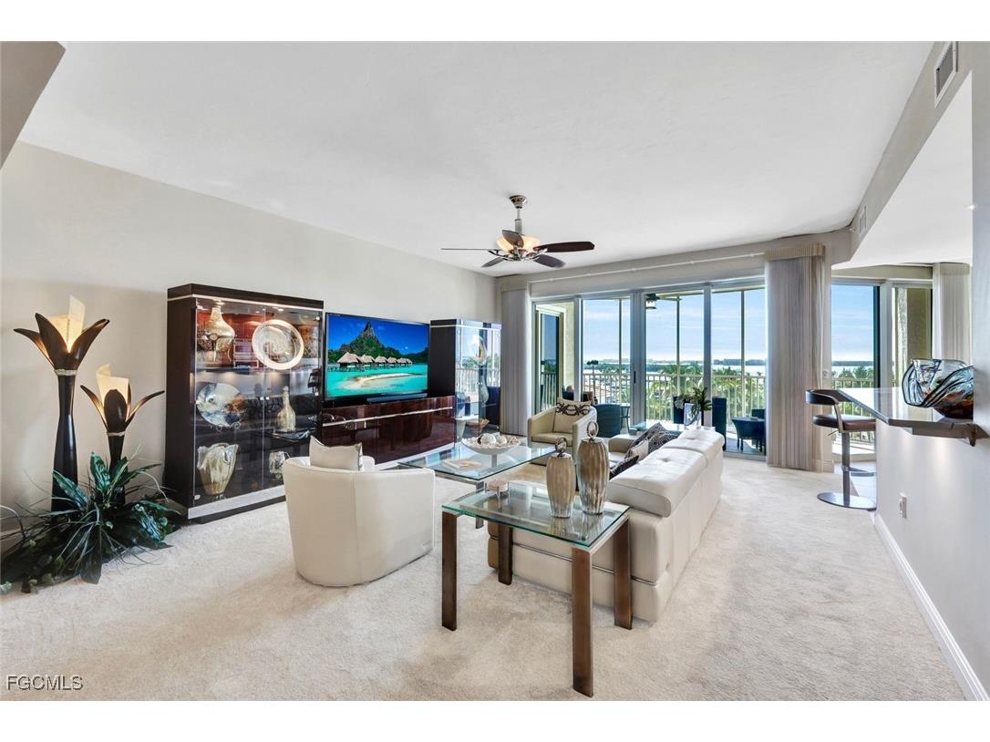 6021 Silver King Boulevard #305 Cape Coral FL 33914 2025013436 image5