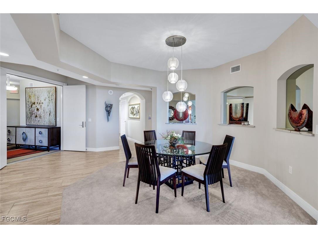 6021 Silver King Boulevard #305 Cape Coral FL 33914 2025013436 image7