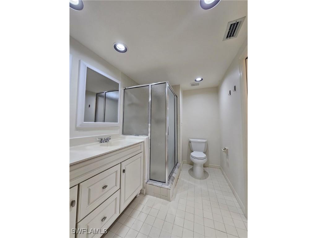 6025 Chardonnay Lane #102 Naples FL 34119 225043670 image23