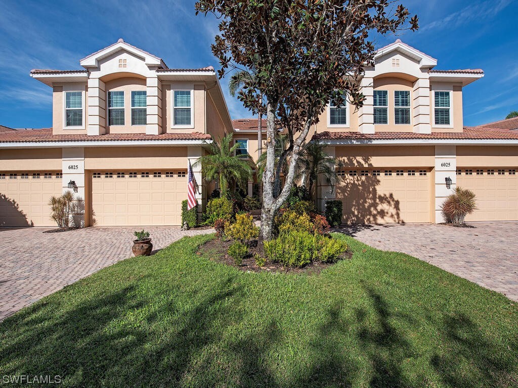 6025 Trophy Drive #401 Naples FL 34110 223082431 image1
