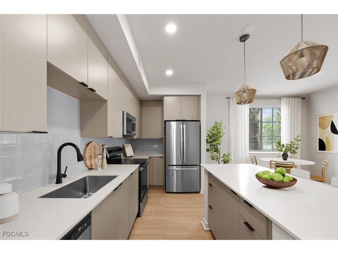 6026 Whitaker Road #B1 Naples FL 34112 2025003417 image15