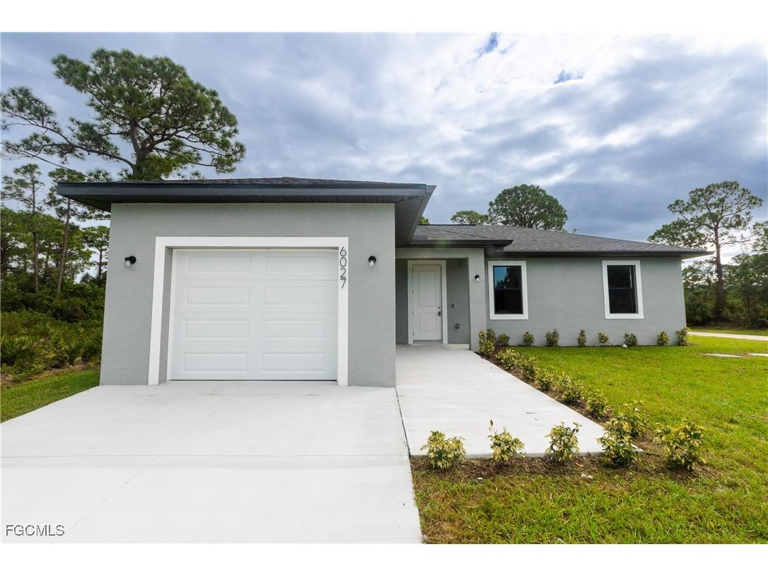 6027 Pecan Circle Labelle FL 33935 2025024360 image1