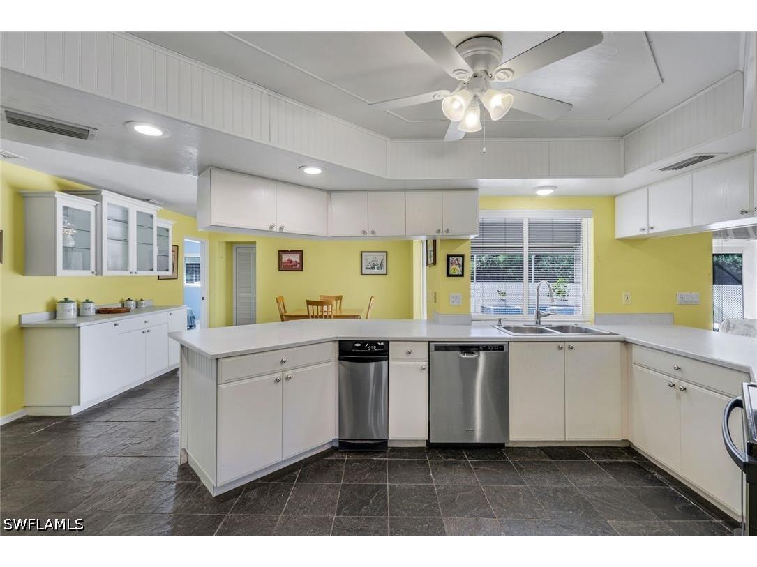 6029 & 6031 Higgins Avenue Fort Myers FL 33905 226016448 image16