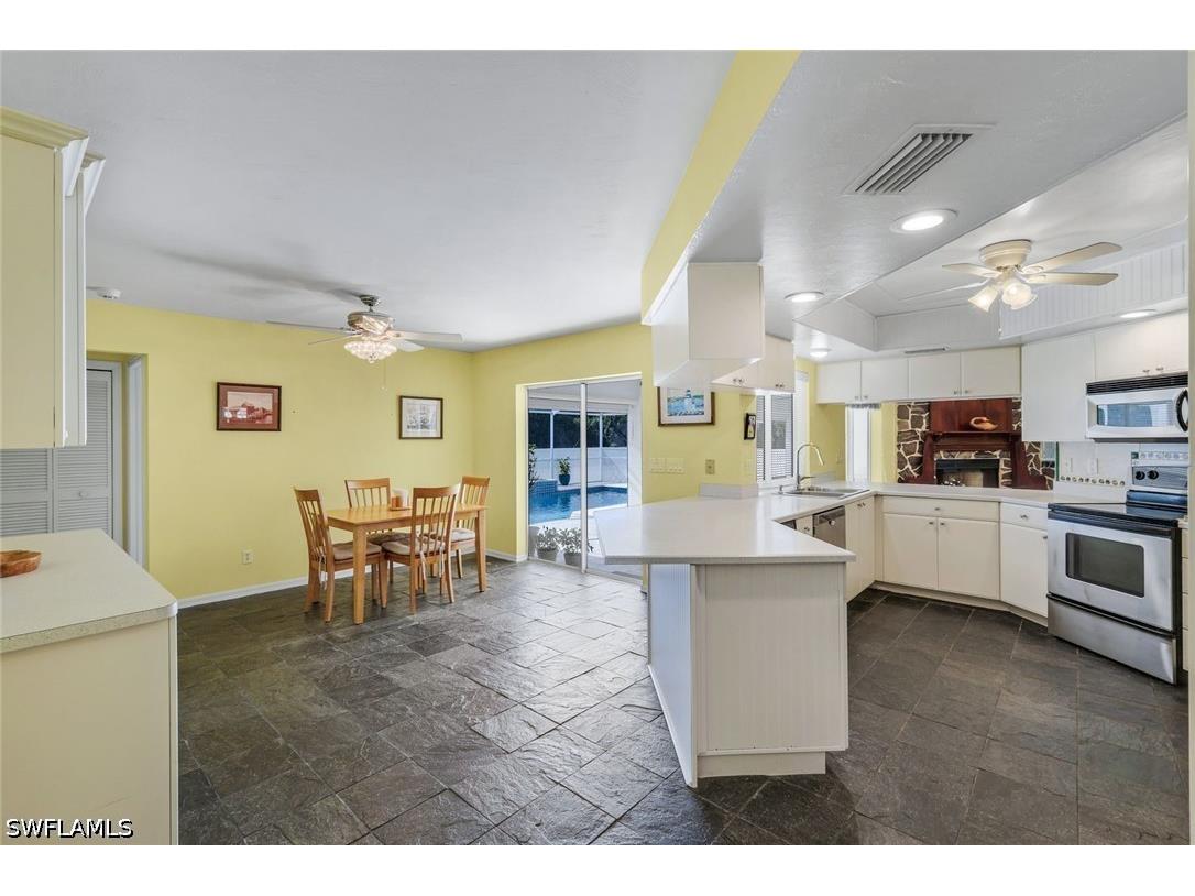 6029 & 6031 Higgins Avenue Fort Myers FL 33905 226016448 image18