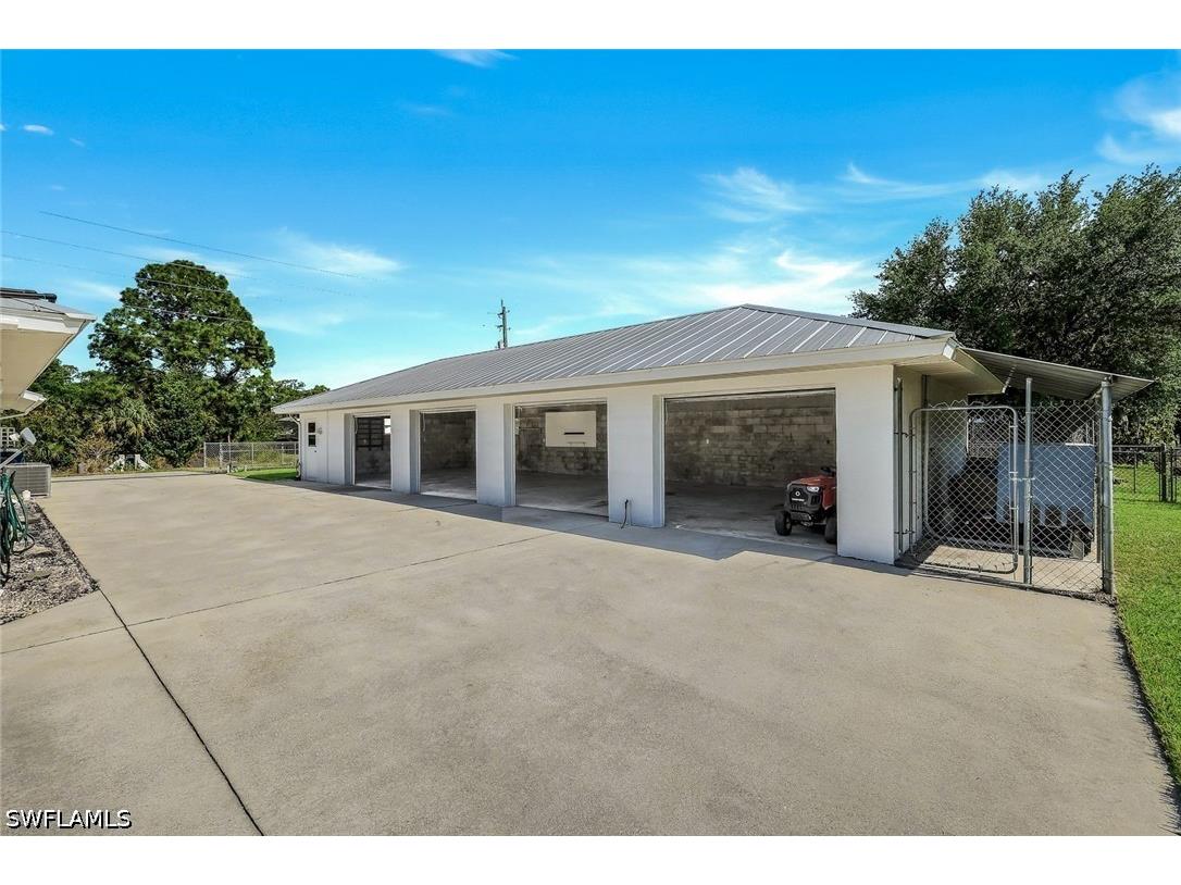 6029 & 6031 Higgins Avenue Fort Myers FL 33905 226016448 image40