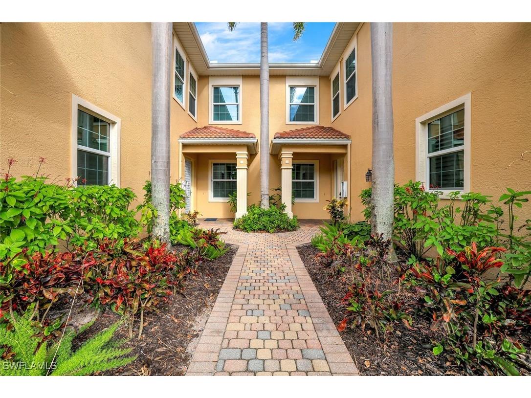 6029 Trophy Drive #301 Naples FL 34110 225064421 image1