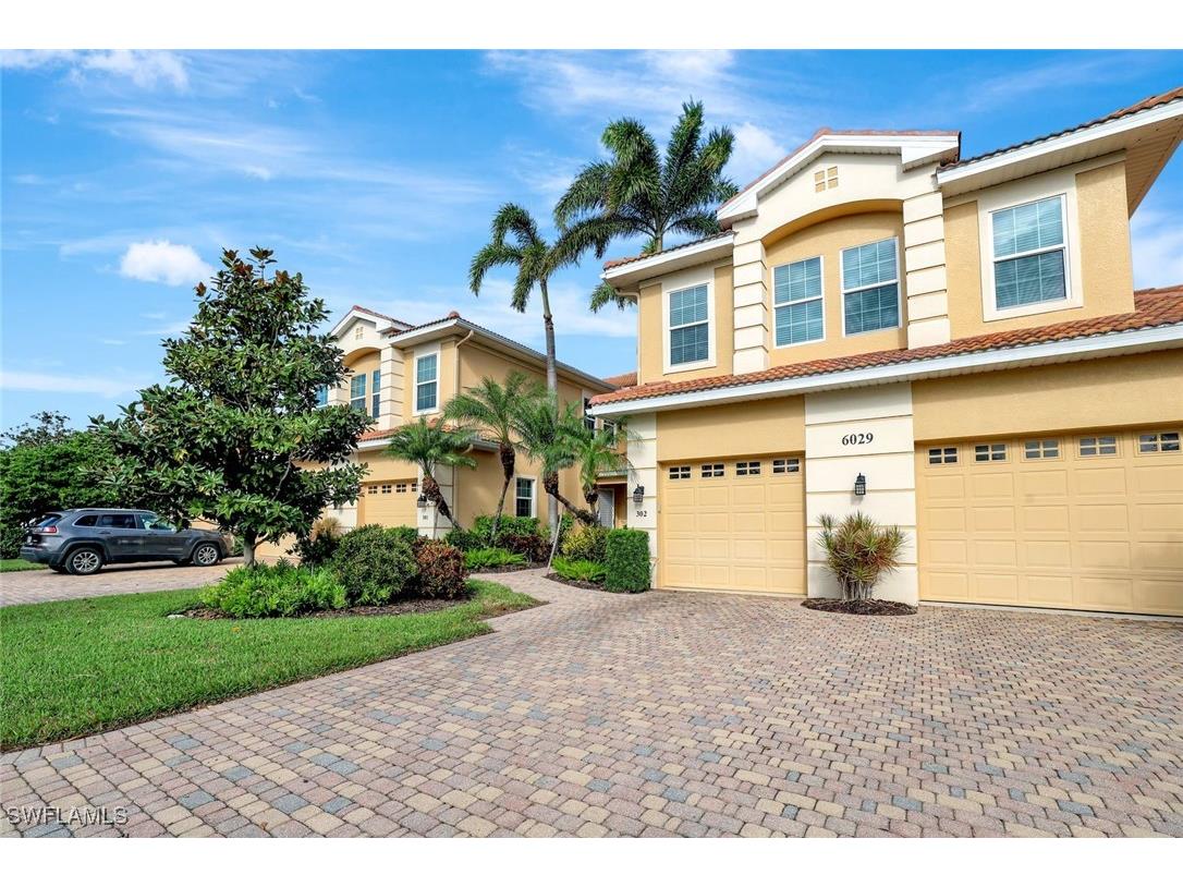 6029 Trophy Drive #301 Naples FL 34110 225064421 image2