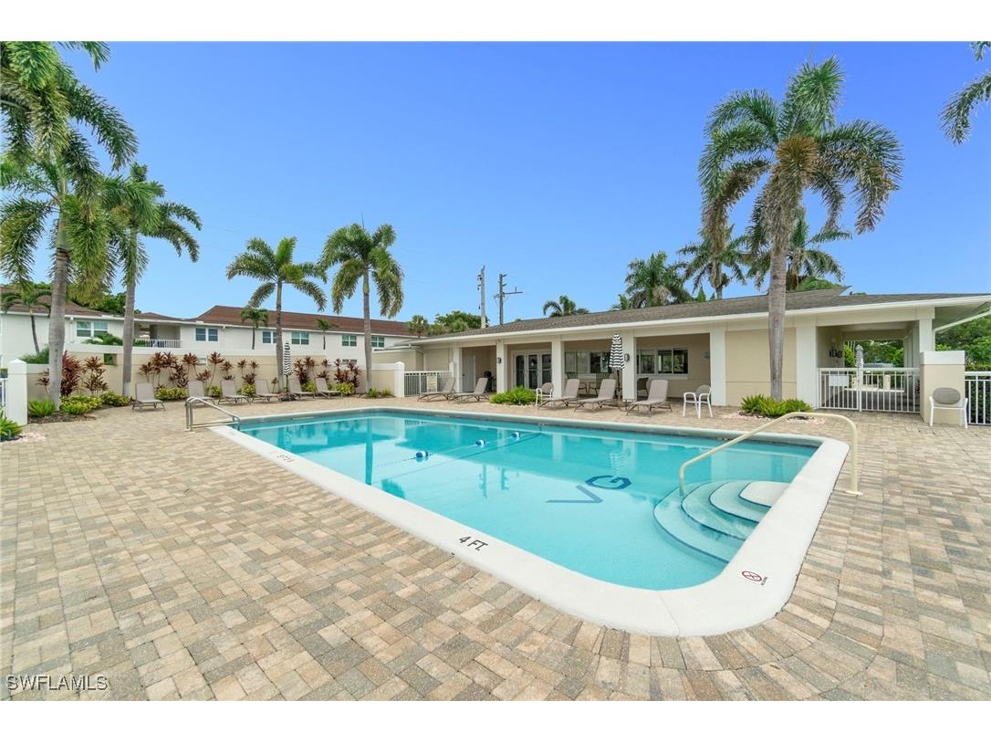 603 12th Avenue S Naples FL 34102 225071442 image24